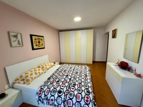 Skerdi’s Apartment - City Center
